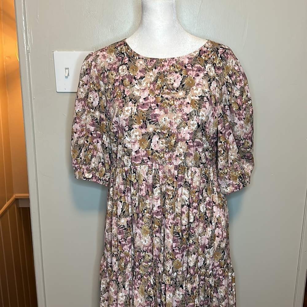 En Saison Jocelyn Floral Midi Dress Open Back Tiered Pink Size Small - Picture 6 of 11